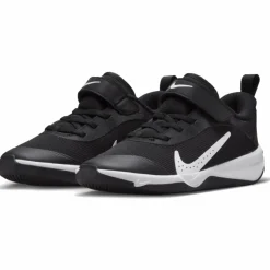 nike omni multi-court k